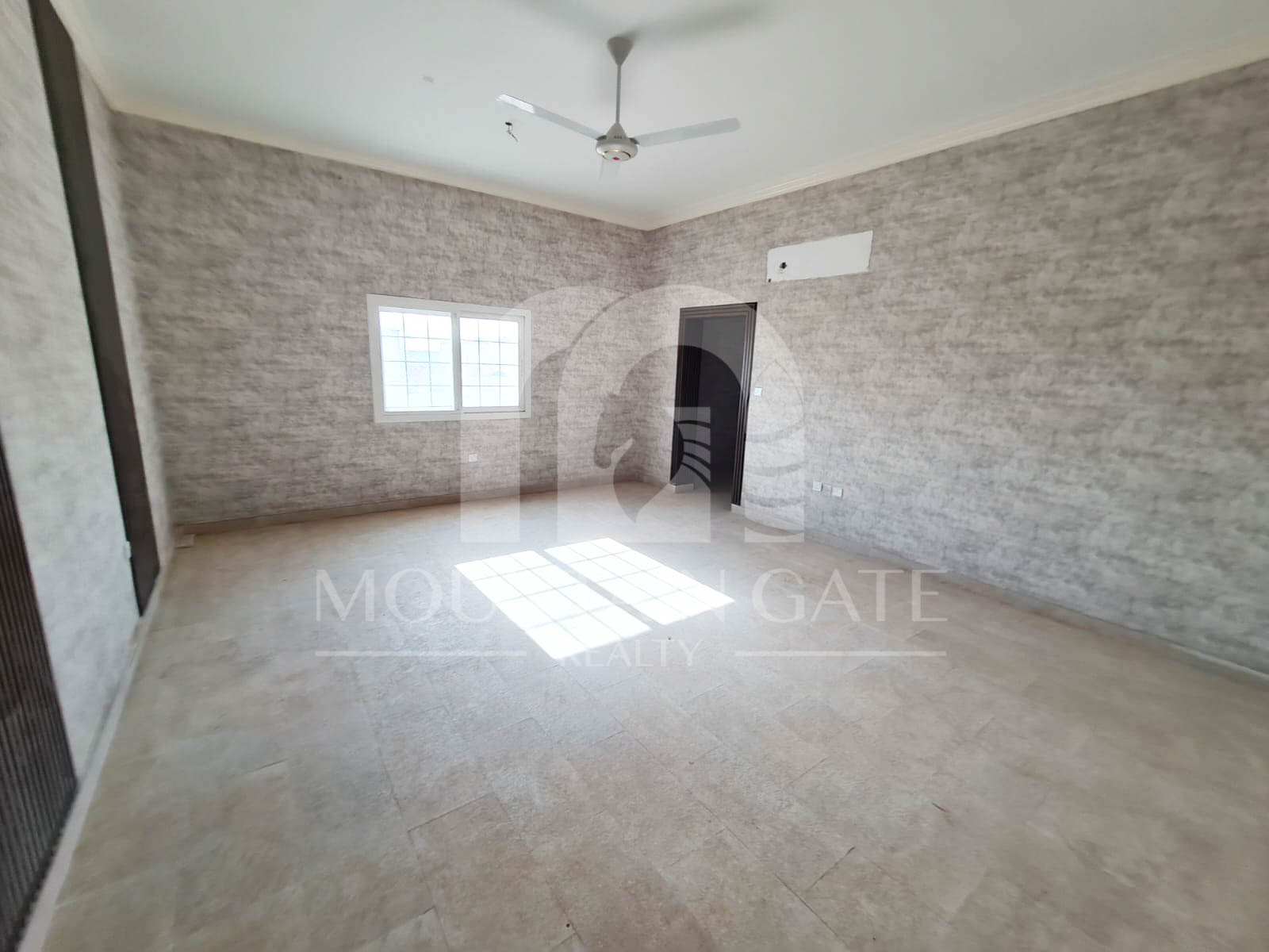 MOUNTAIN GATE REALTY BUY RENT SELL